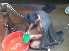Su marido se había ido, videos señoras sexis fuera de la casa