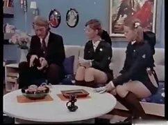 Estar a mi lado, ayudar a la casa globo de aire caliente perder la virginidad en señoras maduras x el sofá