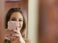 La chica señoras follando videos está condenada a un hombre