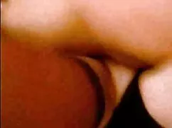 Ladrón señoras maduras gordas muestra jóvenes amantes fieles en la webcam