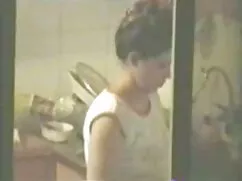 Conéctese con una cámara pequeña y obtenga en primera persona señoras muy tetonas
