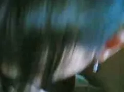 Una respuesta señoras caderonas xxx flexible en la cocina una chica con una joven novia